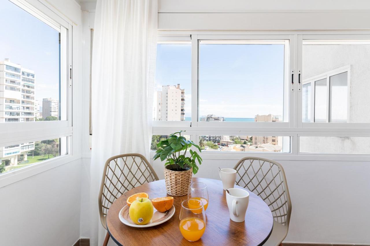 Monko Santa Catalina Apartment Torremolinos Luaran gambar