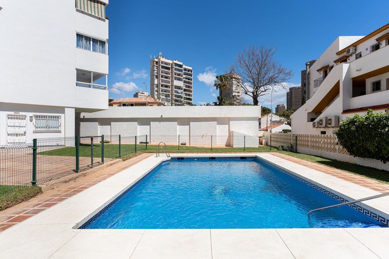 Monko Santa Catalina Apartment Torremolinos Luaran gambar
